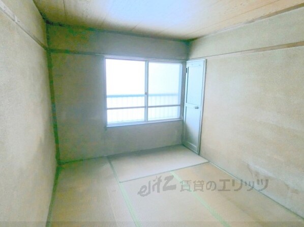 山辺マンションの物件内観写真